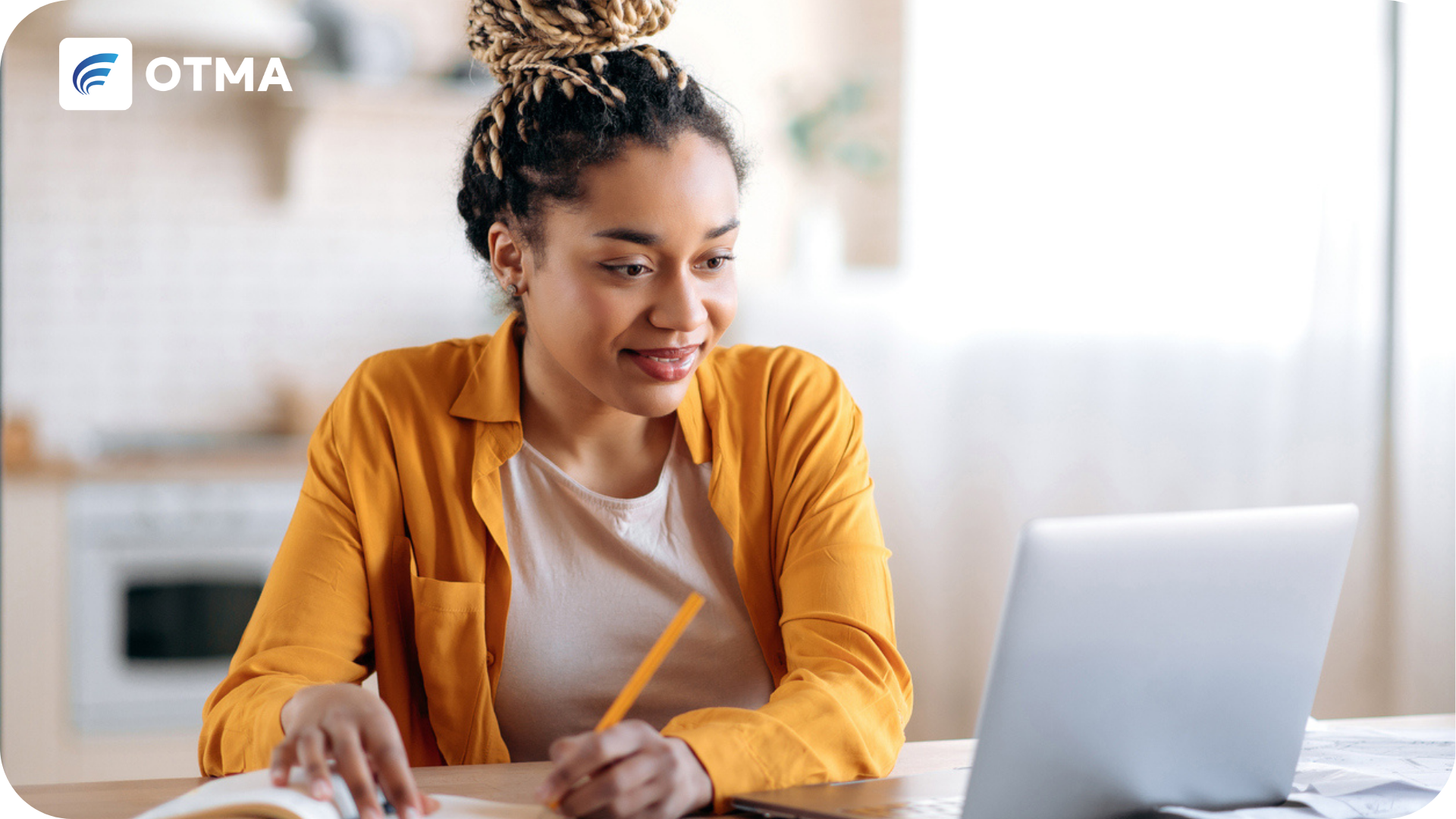 Apprenticeship in practice, working from a laptop